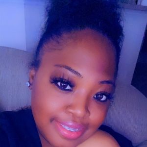 Meet your Posher, Jasmine